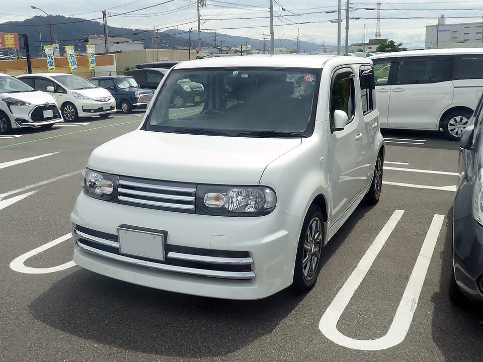 キューブ Z12
