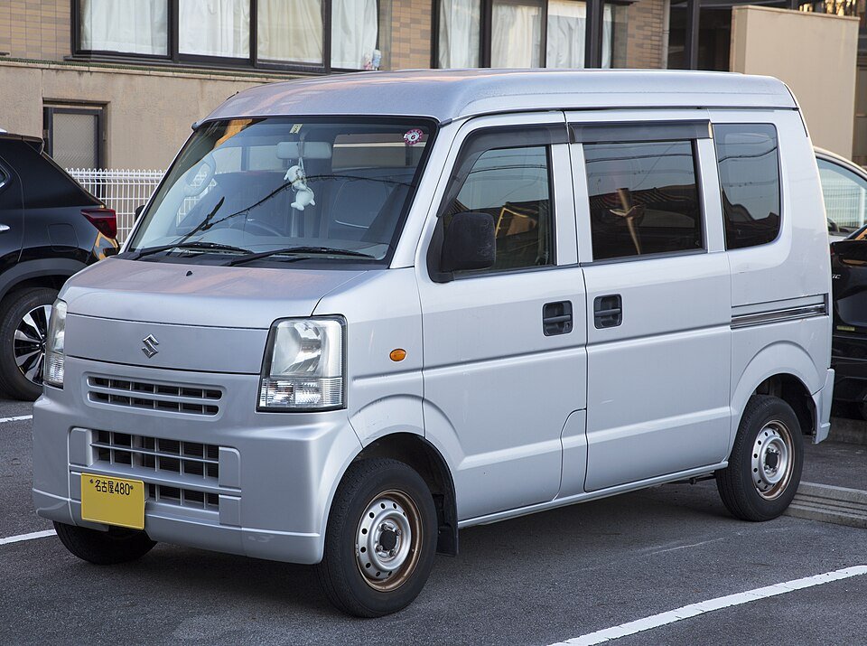 エブリイ DA64V