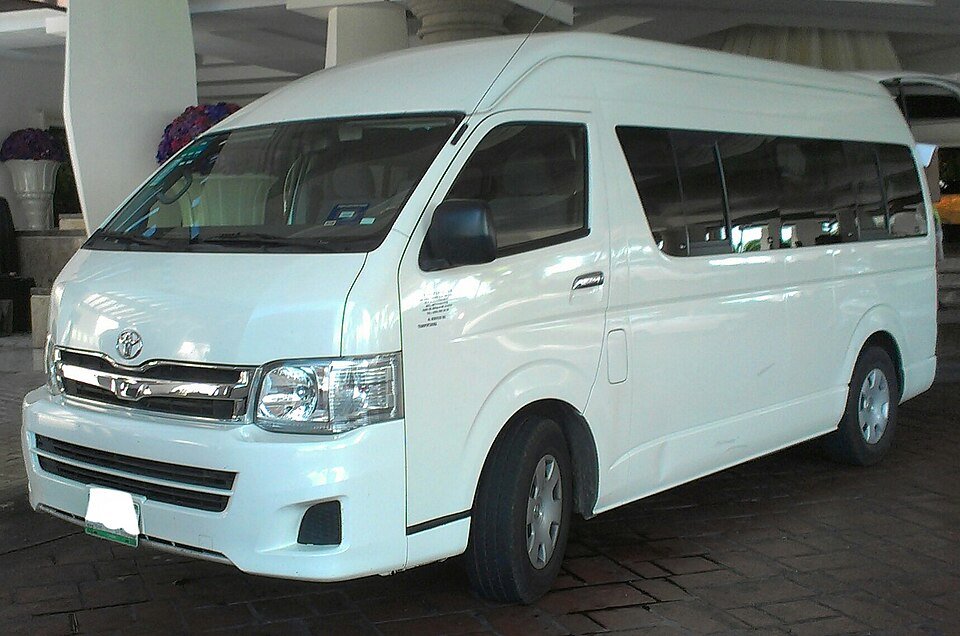 ハイエース H200