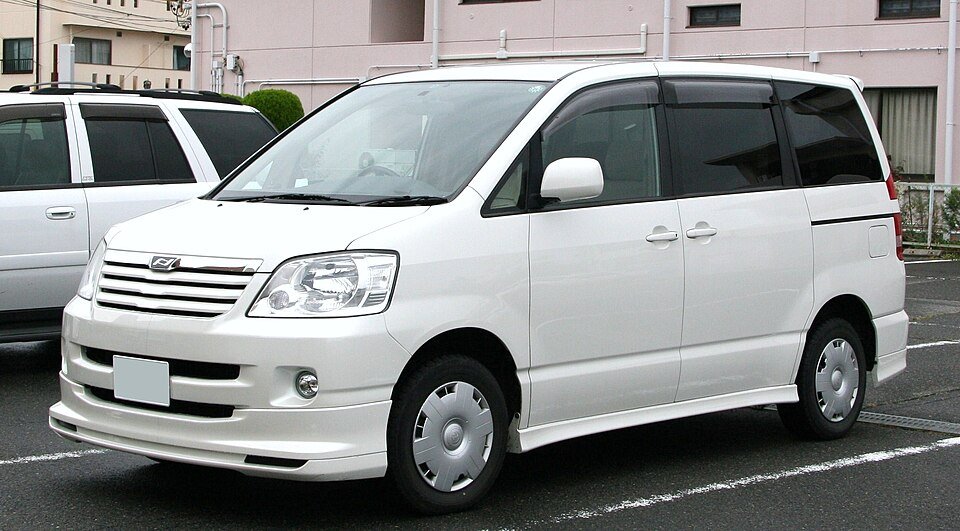 ノア R60