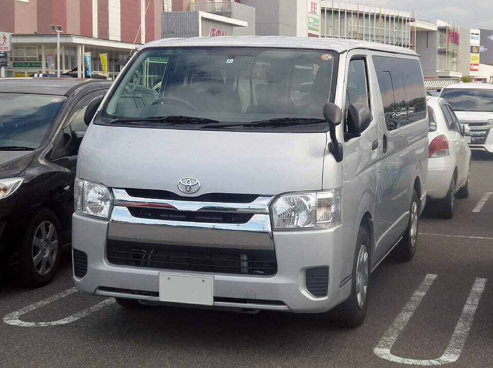 レジアスエース H200