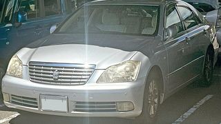 クラウン GRS182