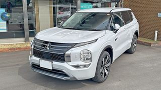 アウトランダーPHEV GN0W
