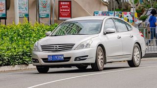 ティアナ J32