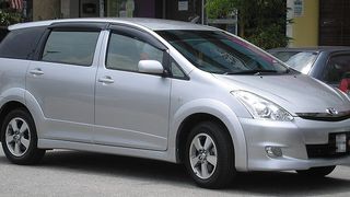 ウィッシュ ZNE10G