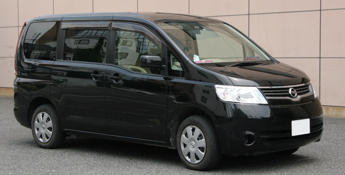 セレナ C25